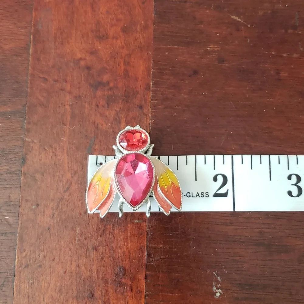 Avon Buzz Bee Brooch Pin